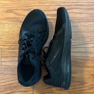 Black Nike Women’s Sneakers - Size 10